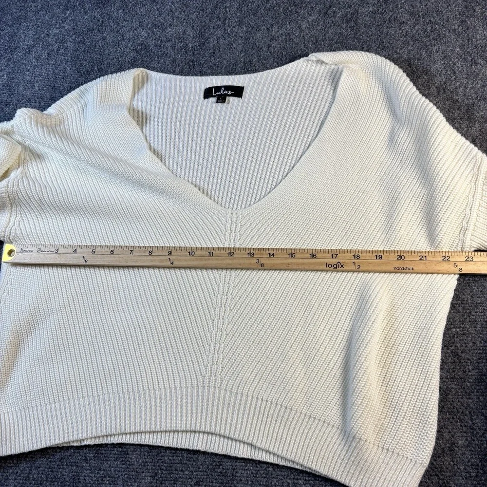 Lulus Sweater Women's Large White‎ V-neck Long Sleeve Knit Sweater - Picture 4 of 6